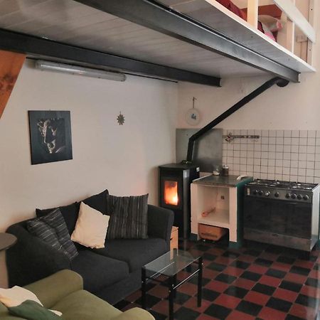 Ferienwohnung Affascinante Monolocale In Palazzo Storico, 50Mtr Da Piazza Azuni Sassari Exterior foto