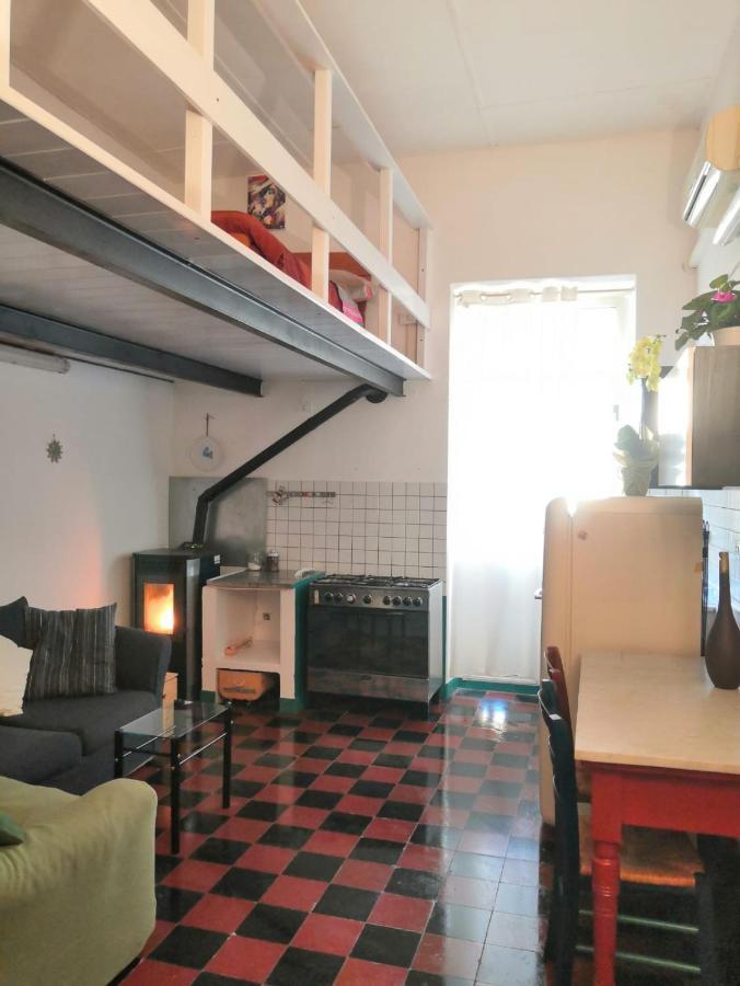 Ferienwohnung Affascinante Monolocale In Palazzo Storico, 50Mtr Da Piazza Azuni Sassari Exterior foto